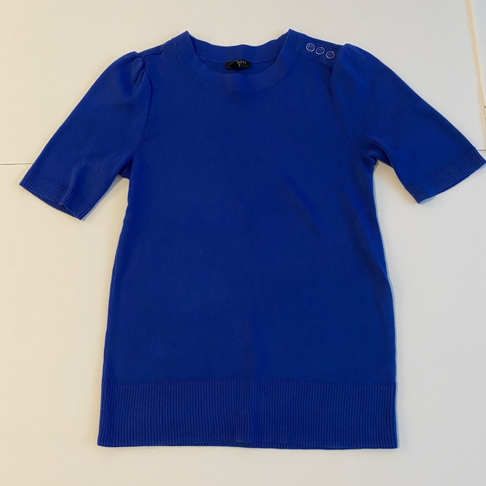 Talbots sweater, Size P, fits more like a 0 Petite. 60%cotton 40% rayon.